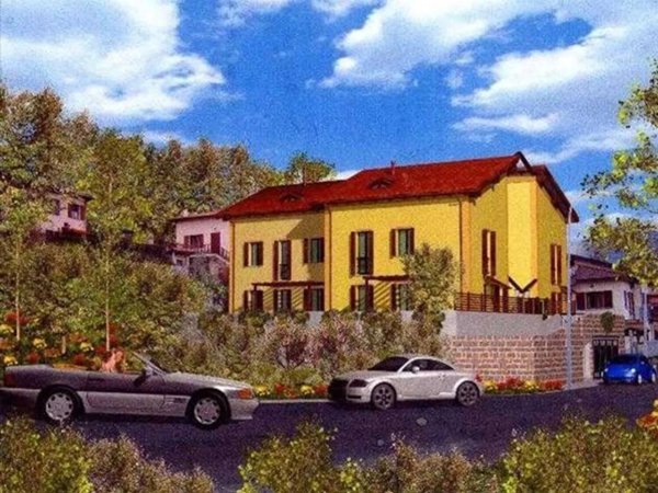 casa indipendente in vendita a Gaggio Montano