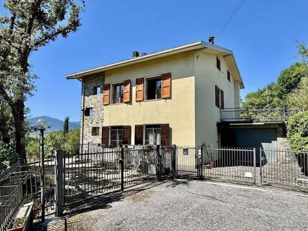 casa indipendente in vendita a Gaggio Montano