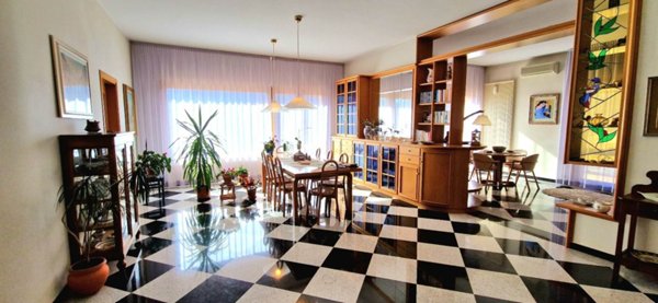 appartamento in vendita a Gaggio Montano in zona Silla