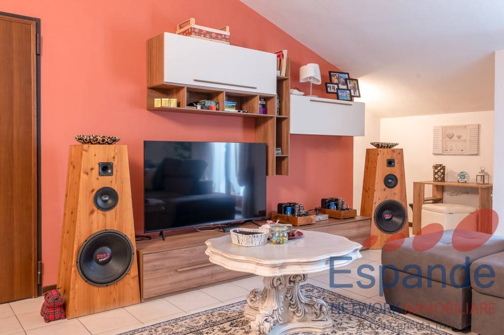 appartamento in vendita a Gaggio Montano in zona Marano