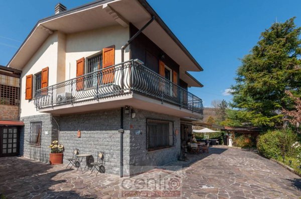 casa indipendente in vendita a Gaggio Montano