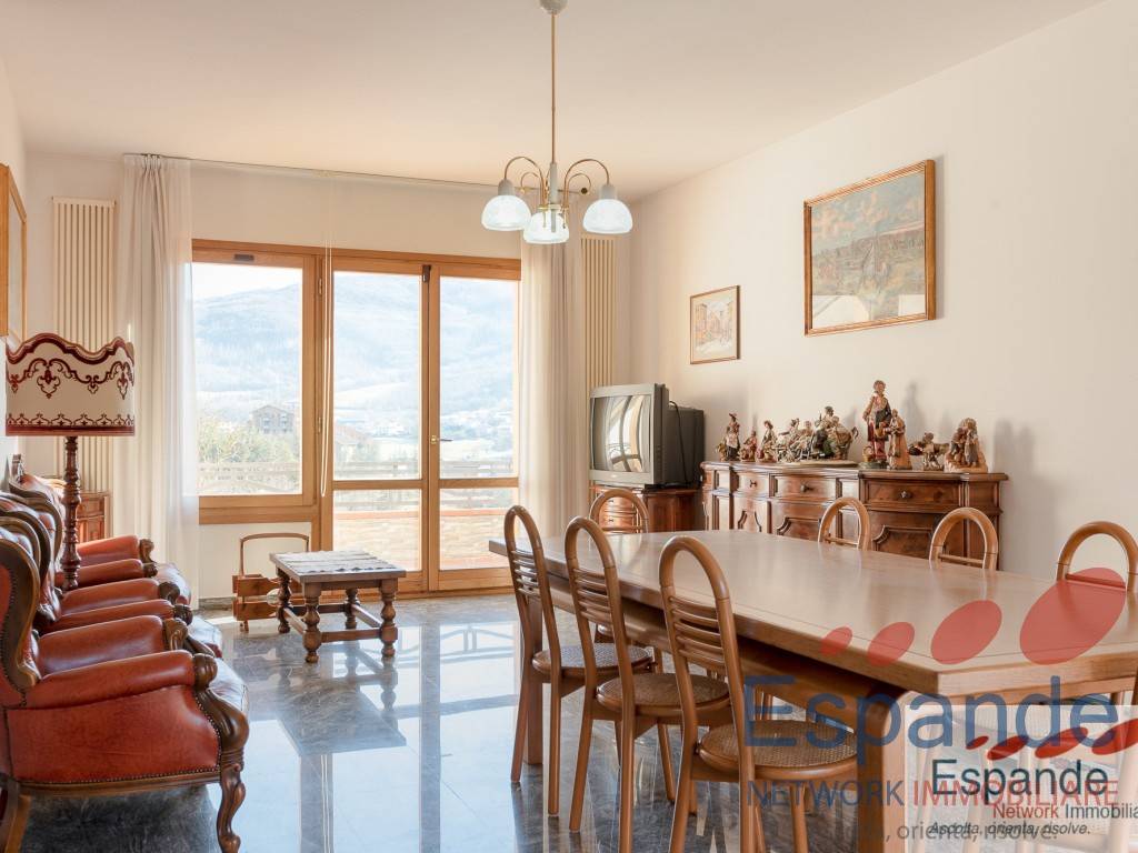 appartamento in vendita a Gaggio Montano in zona Silla