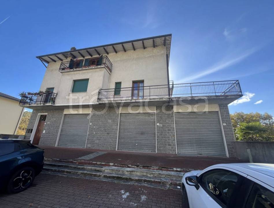 appartamento in vendita a Gaggio Montano in zona Marano