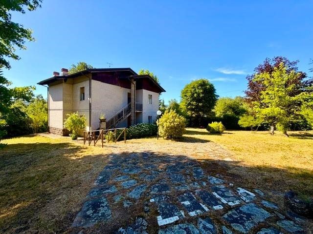 casa indipendente in vendita a Gaggio Montano