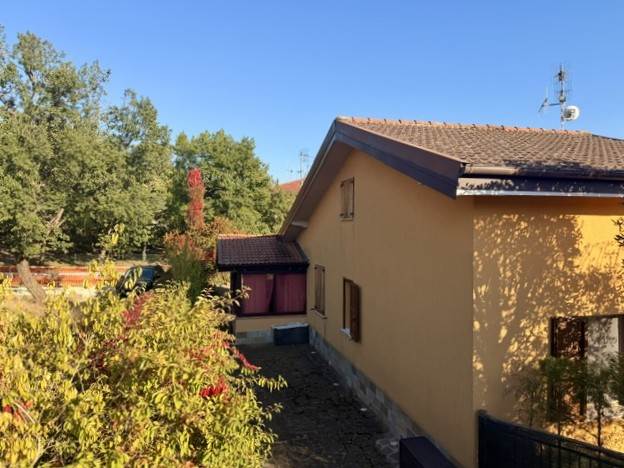 appartamento in vendita a Gaggio Montano in zona Silla