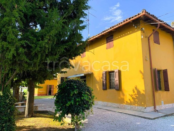 casa indipendente in vendita a Galliera
