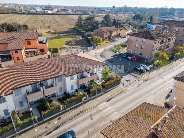 pentavano in vendita a Galliera