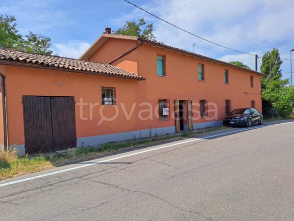 casa indipendente in vendita a Galliera