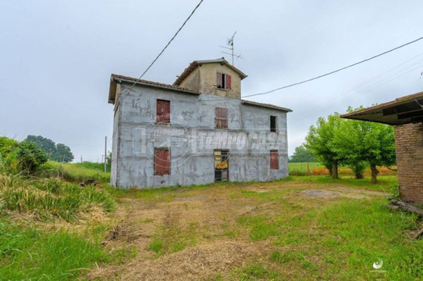 casa indipendente in vendita a Galliera