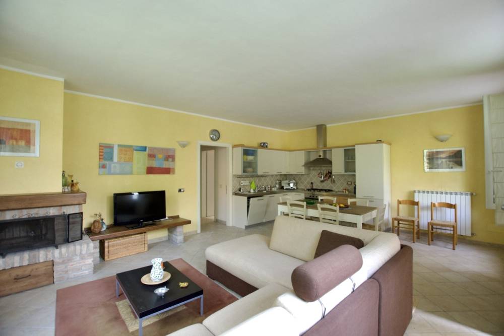 casa indipendente in vendita a Galliera