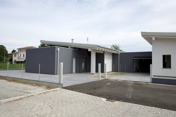 casa indipendente in vendita a Galliera