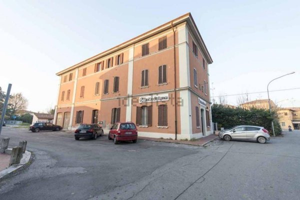 ufficio in vendita a Galliera