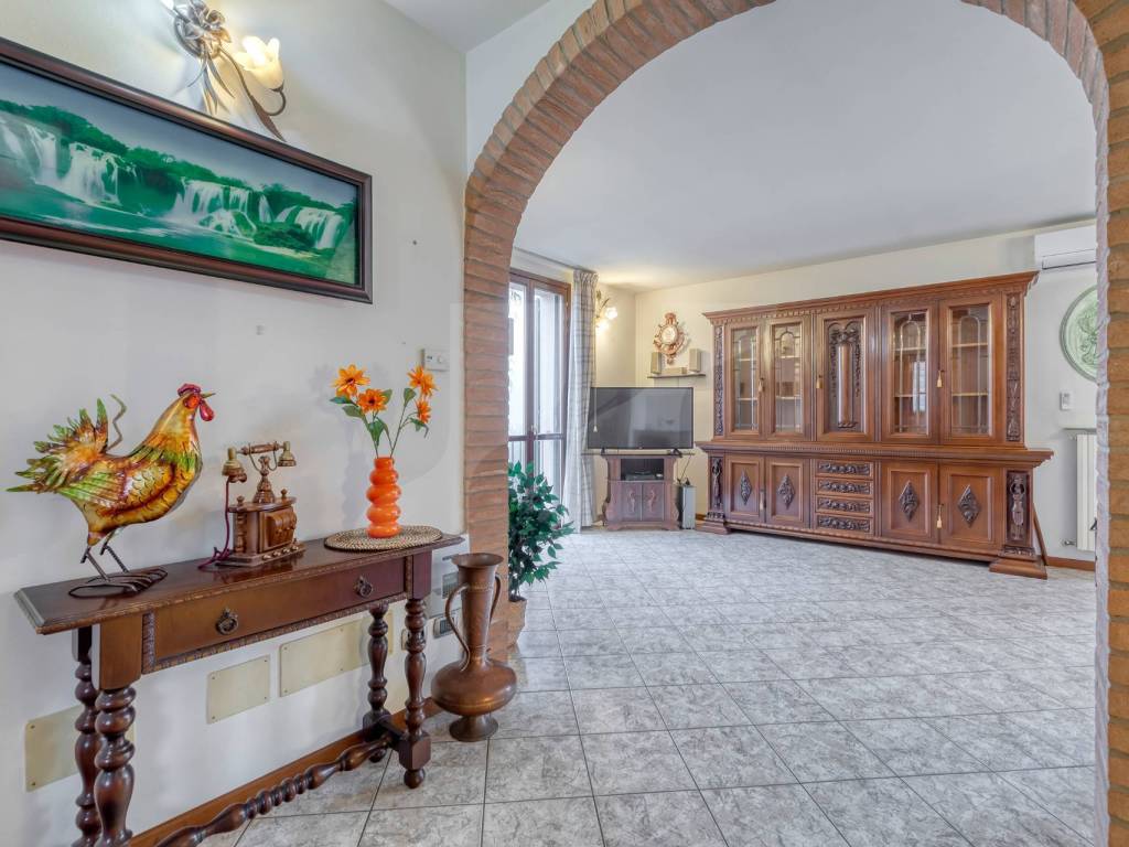 casa indipendente in vendita a Galliera