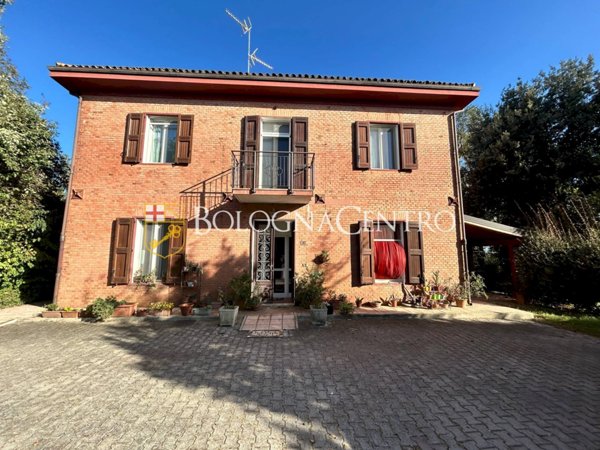 casa indipendente in vendita a Galliera