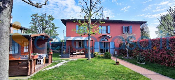 casa indipendente in vendita a Granarolo dell'Emilia in zona Viadagola