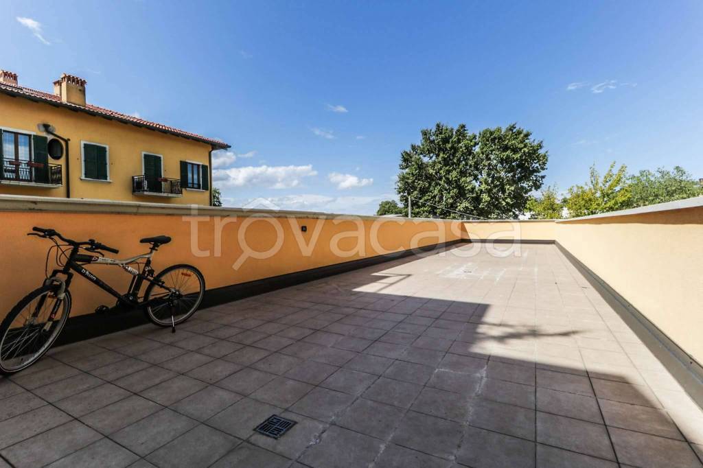 appartamento in vendita a Granarolo dell'Emilia in zona Cadriano