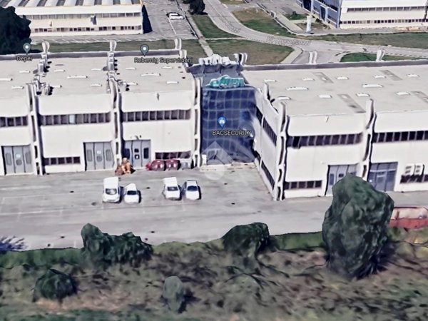 locale di sgombero in vendita a Granarolo dell'Emilia in zona Cadriano