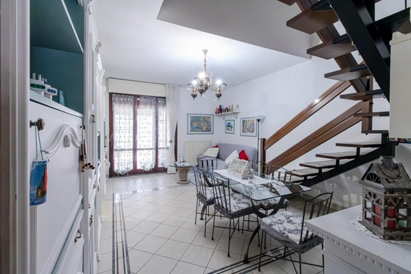 casa indipendente in vendita a Granarolo dell'Emilia in zona Lovoleto