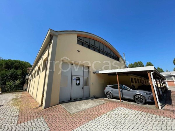 locale commerciale in vendita a Granarolo dell'Emilia
