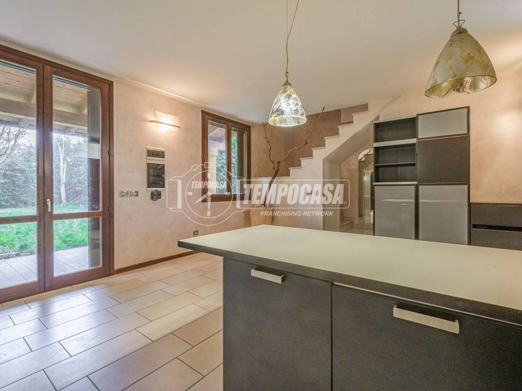 casa indipendente in vendita a Granarolo dell'Emilia
