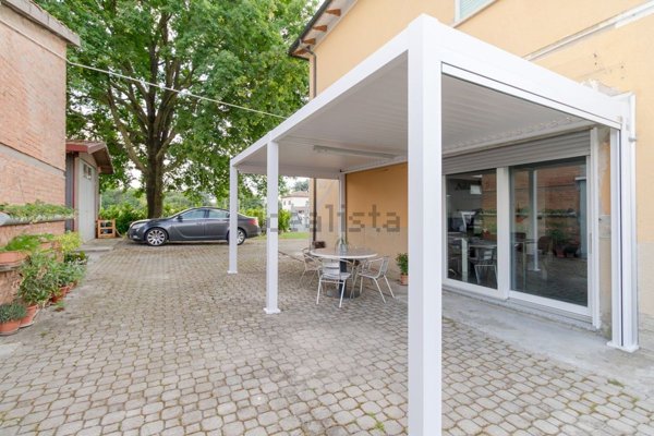 casa indipendente in vendita a Granarolo dell'Emilia in zona Cadriano