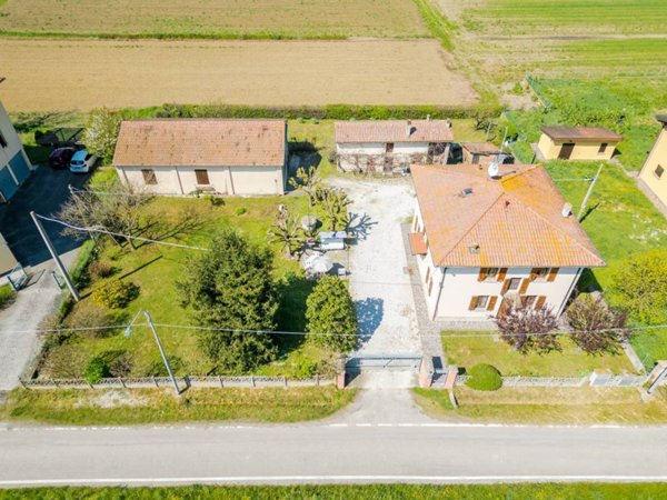 casa indipendente in vendita a Granarolo dell'Emilia