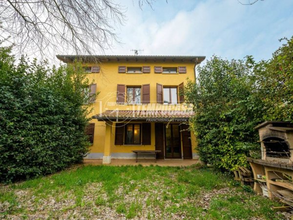 casa indipendente in vendita a Granarolo dell'Emilia