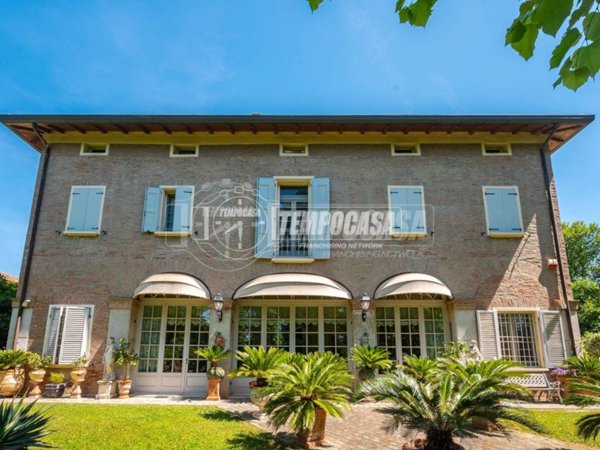 casa indipendente in vendita a Granarolo dell'Emilia