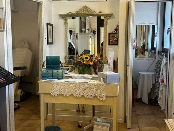 negozio in vendita a Granarolo dell'Emilia