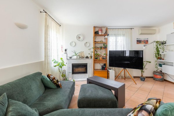 casa indipendente in vendita a Granarolo dell'Emilia in zona Cadriano