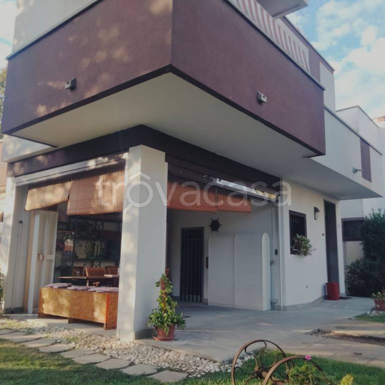 casa indipendente in vendita a Granarolo dell'Emilia in zona Lovoleto