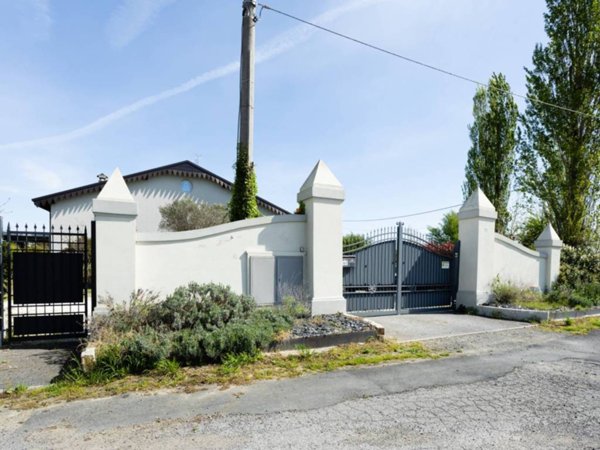 casa indipendente in vendita a Granarolo dell'Emilia