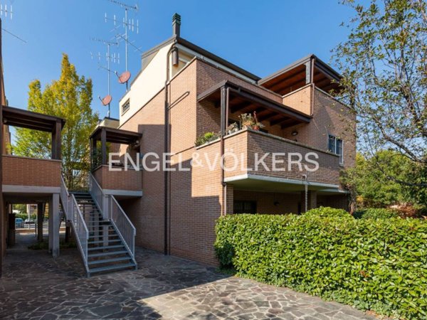 casa indipendente in vendita a Granarolo dell'Emilia