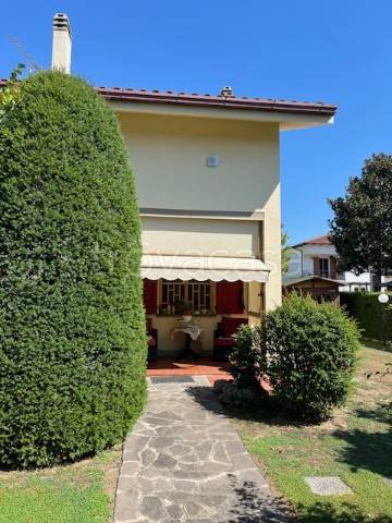 casa indipendente in vendita a Granarolo dell'Emilia