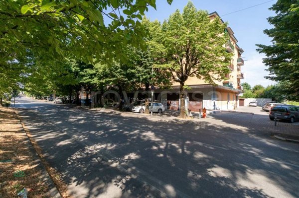 negozio in vendita a Granarolo dell'Emilia in zona Cadriano