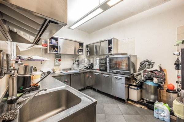 locale commerciale in vendita a Granarolo dell'Emilia