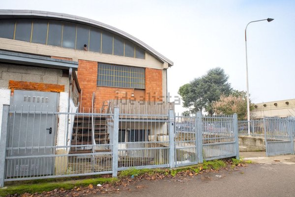 locale di sgombero in vendita a Granarolo dell'Emilia