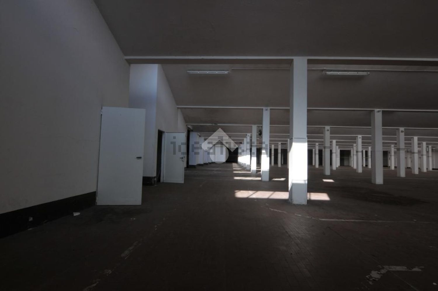 capannone in vendita a Granarolo dell'Emilia in zona Quarto Inferiore