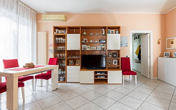 appartamento in vendita a Granarolo dell'Emilia in zona Cadriano