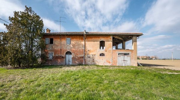 locale di sgombero in vendita a Granarolo dell'Emilia in zona Lovoleto