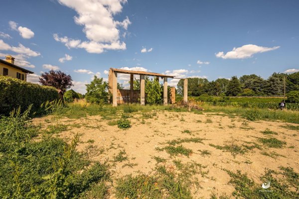 casale in vendita a Granarolo dell'Emilia in zona Lovoleto