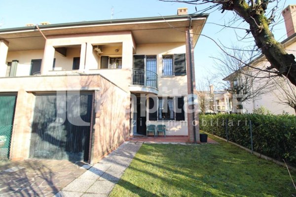 casa indipendente in vendita a Granarolo dell'Emilia