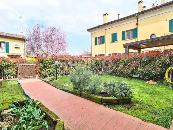 appartamento in vendita a Granarolo dell'Emilia in zona Lovoleto