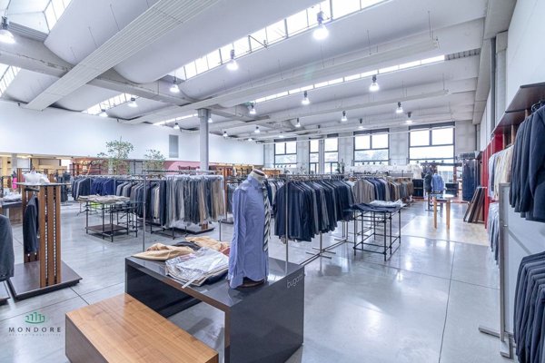 capannone in vendita a Granarolo dell'Emilia