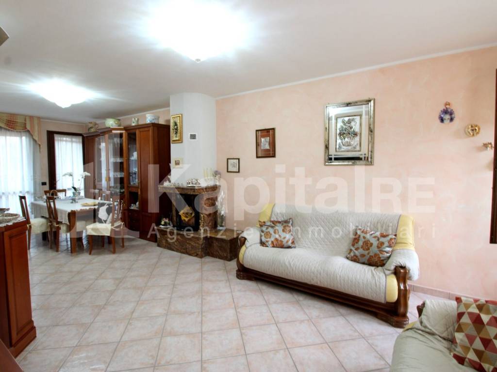 casa indipendente in vendita a Granarolo dell'Emilia in zona Lovoleto