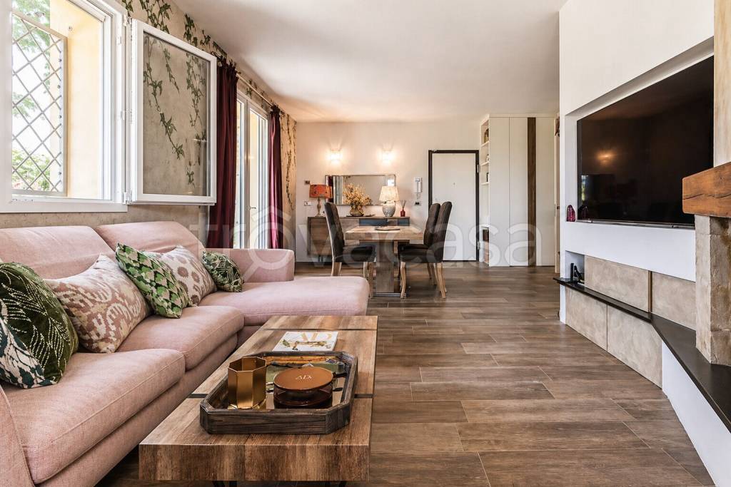 casa indipendente in vendita a Granarolo dell'Emilia in zona Viadagola