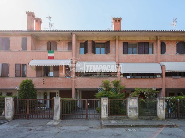 casa indipendente in vendita a Granarolo dell'Emilia in zona Cadriano