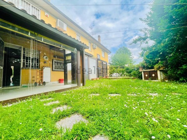 appartamento in vendita a Granarolo dell'Emilia in zona Cadriano