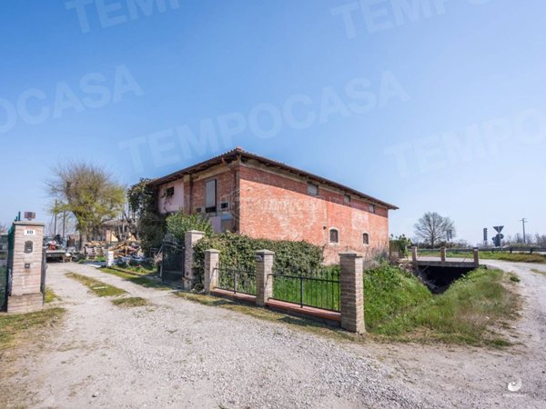 casa indipendente in vendita a Granarolo dell'Emilia in zona Lovoleto