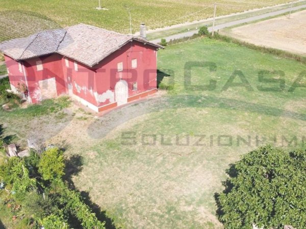 casa indipendente in vendita a Granarolo dell'Emilia in zona Lovoleto